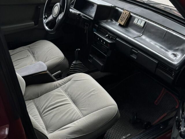 Красный ВАЗ 2109, объемом двигателя 0 л и пробегом 13 тыс. км за 590 $, фото 6 на Automoto.ua