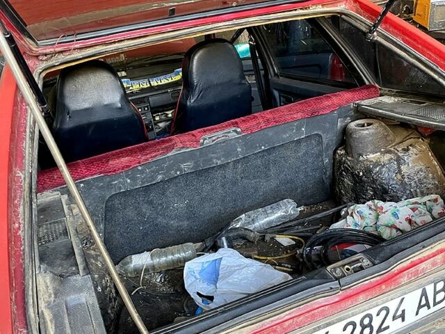 Червоний ВАЗ 2109, об'ємом двигуна 1.3 л та пробігом 205 тис. км за 350 $, фото 3 на Automoto.ua