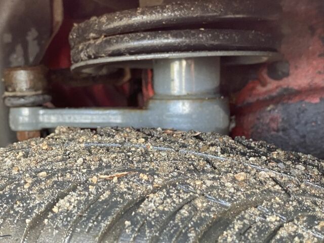 Красный ВАЗ 2109, объемом двигателя 1.5 л и пробегом 106 тыс. км за 858 $, фото 5 на Automoto.ua