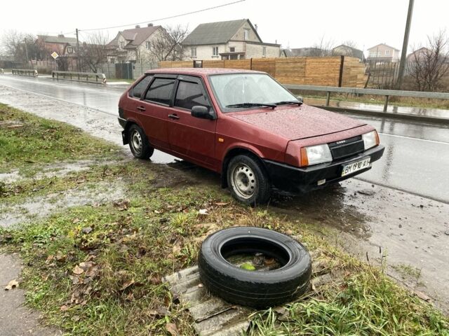 Красный ВАЗ 2109, объемом двигателя 1.5 л и пробегом 254 тыс. км за 800 $, фото 1 на Automoto.ua