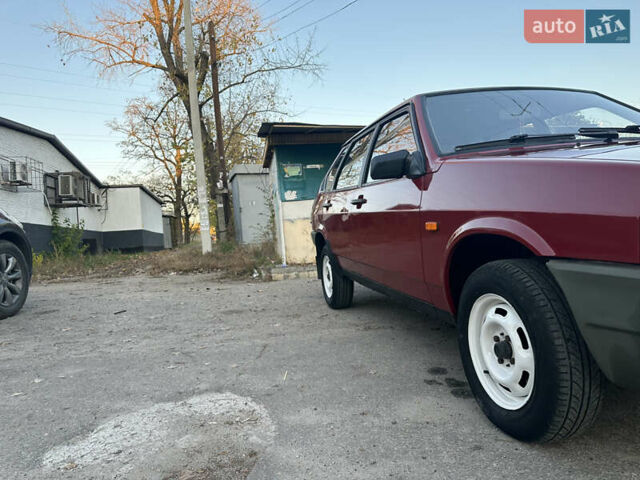 Красный ВАЗ 2109, объемом двигателя 1.29 л и пробегом 91 тыс. км за 2000 $, фото 5 на Automoto.ua