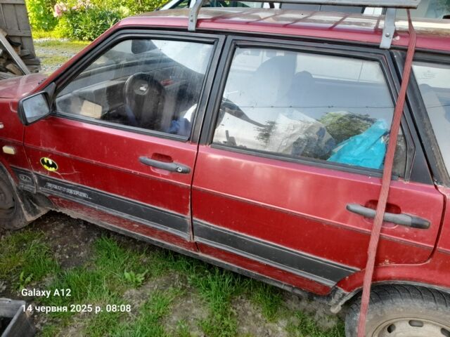 Красный ВАЗ 2109, объемом двигателя 0 л и пробегом 55 тыс. км за 600 $, фото 3 на Automoto.ua