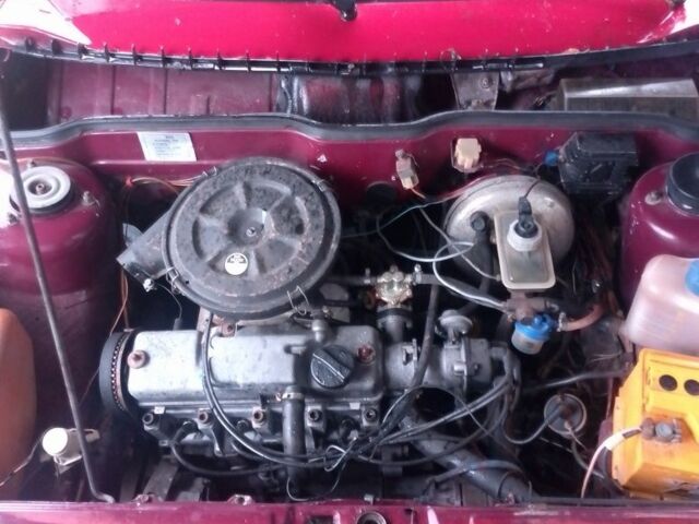 Червоний ВАЗ 2109, об'ємом двигуна 1.5 л та пробігом 80 тис. км за 1000 $, фото 1 на Automoto.ua