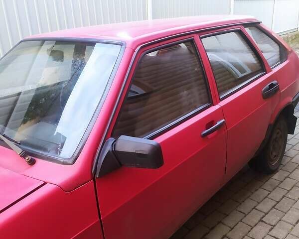 Красный ВАЗ 2109, объемом двигателя 0 л и пробегом 60 тыс. км за 600 $, фото 1 на Automoto.ua