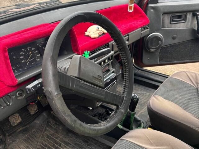 Червоний ВАЗ 2109, об'ємом двигуна 1.5 л та пробігом 150 тис. км за 833 $, фото 6 на Automoto.ua