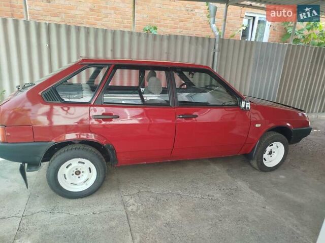 Красный ВАЗ 2109, объемом двигателя 1.5 л и пробегом 200 тыс. км за 1693 $, фото 3 на Automoto.ua