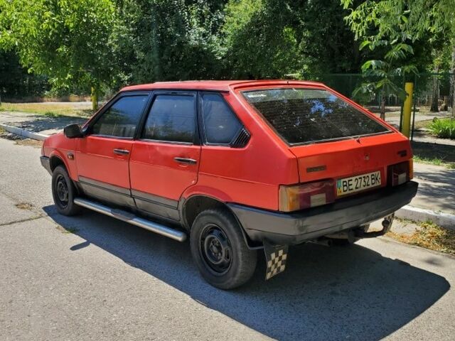 Красный ВАЗ 2109, объемом двигателя 1.3 л и пробегом 200 тыс. км за 750 $, фото 5 на Automoto.ua