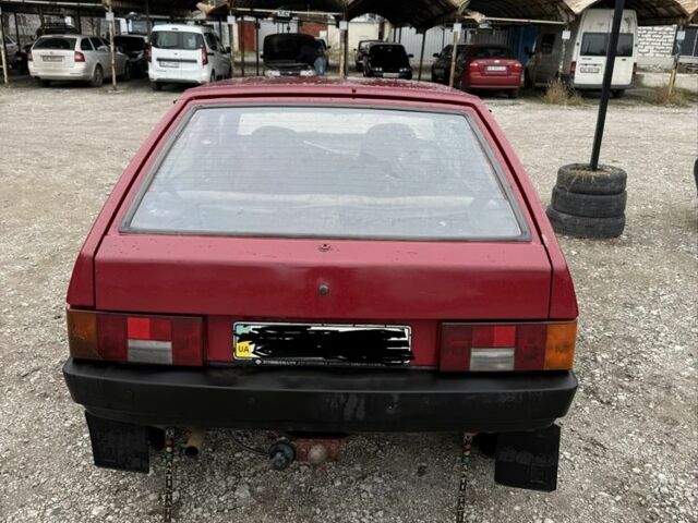 Красный ВАЗ 2109, объемом двигателя 1.5 л и пробегом 100 тыс. км за 1118 $, фото 3 на Automoto.ua