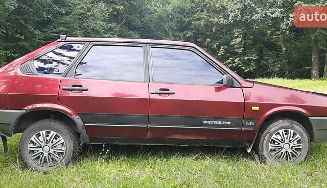 Красный ВАЗ 2109, объемом двигателя 1.5 л и пробегом 128 тыс. км за 1200 $, фото 1 на Automoto.ua