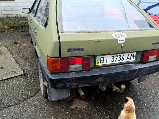 ВАЗ 2109 1991 в Черкассах на Automoto.ua Красный ВАЗ 2109, объемом двигателя 1.6 л и пробегом 154 тыс. км за 500 $, фото 4 на Automoto.ua