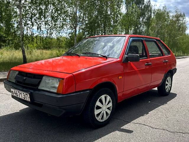 Червоний ВАЗ 2109, об'ємом двигуна 1.6 л та пробігом 250 тис. км за 700 $, фото 5 на Automoto.ua