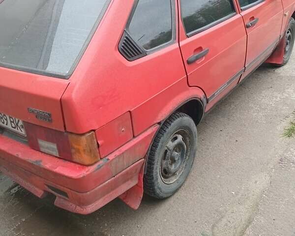 Красный ВАЗ 2109, объемом двигателя 1.5 л и пробегом 100 тыс. км за 550 $, фото 4 на Automoto.ua