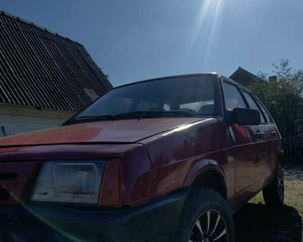 Красный ВАЗ 2109, объемом двигателя 1.3 л и пробегом 50 тыс. км за 850 $, фото 11 на Automoto.ua