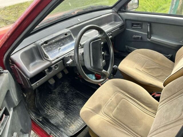 Красный ВАЗ 2109, объемом двигателя 1.3 л и пробегом 35 тыс. км за 950 $, фото 2 на Automoto.ua