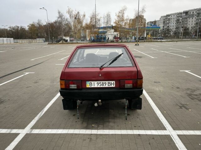 Красный ВАЗ 2109, объемом двигателя 1.5 л и пробегом 1000 тыс. км за 1072 $, фото 1 на Automoto.ua