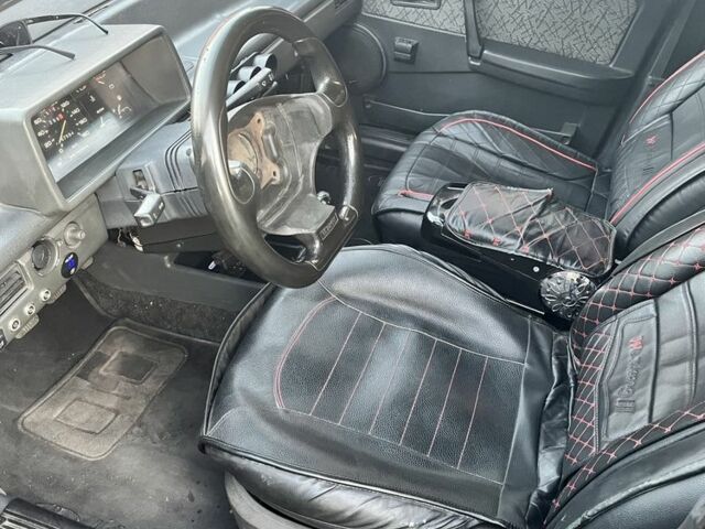 Красный ВАЗ 2109, объемом двигателя 1.3 л и пробегом 200 тыс. км за 1430 $, фото 4 на Automoto.ua