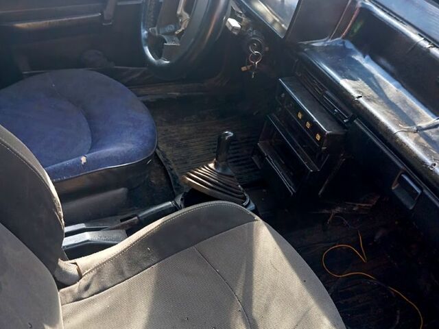 Красный ВАЗ 2109, объемом двигателя 15 л и пробегом 0 тыс. км за 650 $, фото 2 на Automoto.ua