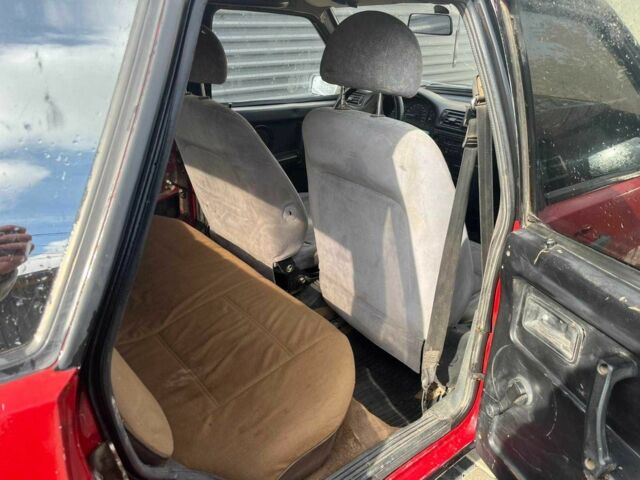 Красный ВАЗ 2109, объемом двигателя 1.3 л и пробегом 111 тыс. км за 850 $, фото 3 на Automoto.ua