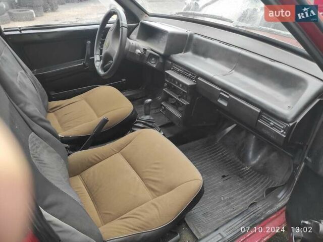 Красный ВАЗ 2109, объемом двигателя 0 л и пробегом 44 тыс. км за 1000 $, фото 4 на Automoto.ua
