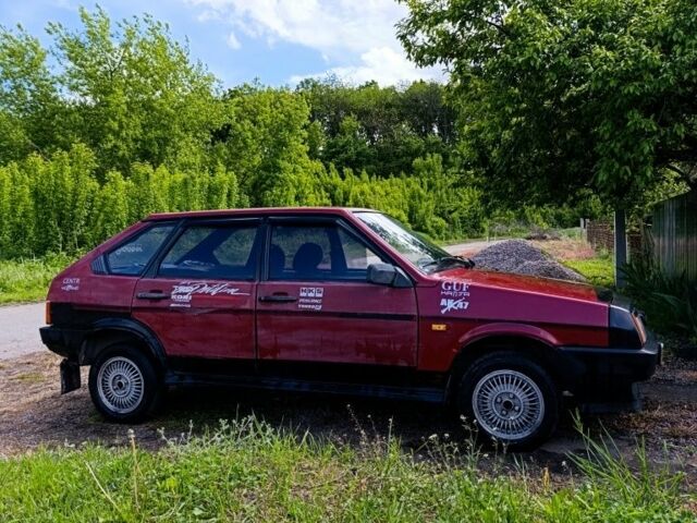 Красный ВАЗ 2109, объемом двигателя 1 л и пробегом 8 тыс. км за 750 $, фото 1 на Automoto.ua