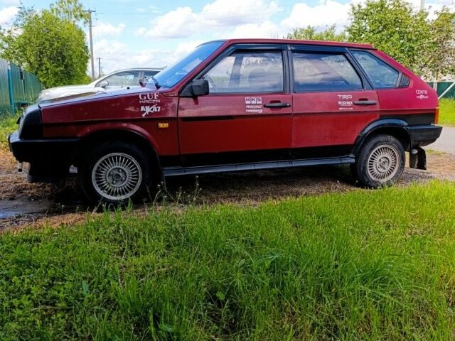 Красный ВАЗ 2109, объемом двигателя 1 л и пробегом 8 тыс. км за 750 $, фото 7 на Automoto.ua