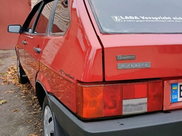 Красный ВАЗ 2109, объемом двигателя 1.3 л и пробегом 252 тыс. км за 1220 $, фото 6 на Automoto.ua