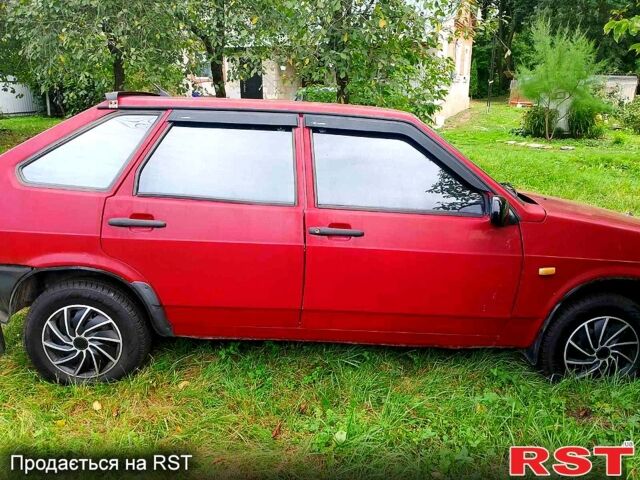 Красный ВАЗ 2109, объемом двигателя 1.5 л и пробегом 42 тыс. км за 700 $, фото 2 на Automoto.ua