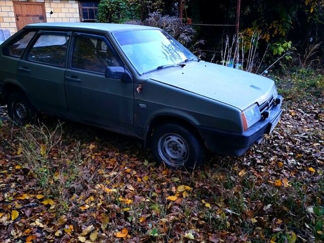 ВАЗ 2109 1991 в Черкассах на Automoto.ua Красный ВАЗ 2109, объемом двигателя 1.6 л и пробегом 154 тыс. км за 500 $, фото 2 на Automoto.ua