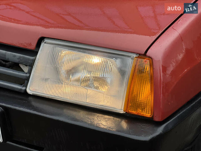 Червоний ВАЗ 2109, об'ємом двигуна 1.29 л та пробігом 101 тис. км за 850 $, фото 10 на Automoto.ua