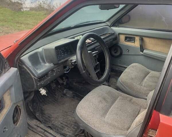 Красный ВАЗ 2109, объемом двигателя 1.5 л и пробегом 120 тыс. км за 648 $, фото 3 на Automoto.ua
