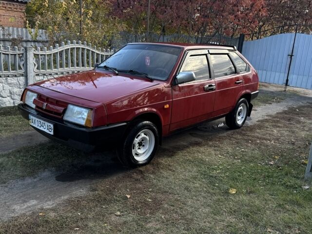 Красный ВАЗ 2109, объемом двигателя 1.5 л и пробегом 80 тыс. км за 1100 $, фото 1 на Automoto.ua