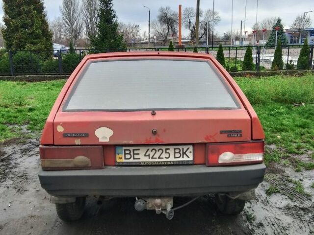 Красный ВАЗ 2109, объемом двигателя 1.3 л и пробегом 130 тыс. км за 757 $, фото 3 на Automoto.ua