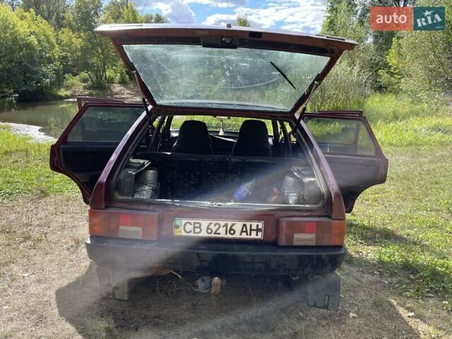 ВАЗ 2109 1991 в Чернигове на Automoto.ua Красный ВАЗ 2109, объемом двигателя 1.5 л и пробегом 250 тыс. км за 700 $, фото 4 на Automoto.ua