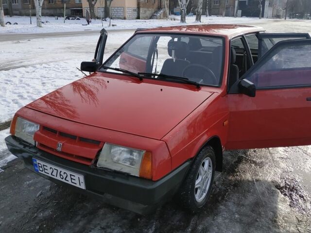 Красный ВАЗ 2109, объемом двигателя 1.3 л и пробегом 175 тыс. км за 2100 $, фото 3 на Automoto.ua