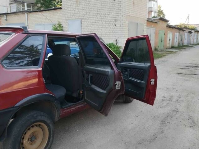Красный ВАЗ 2109, объемом двигателя 1.5 л и пробегом 75 тыс. км за 1400 $, фото 5 на Automoto.ua