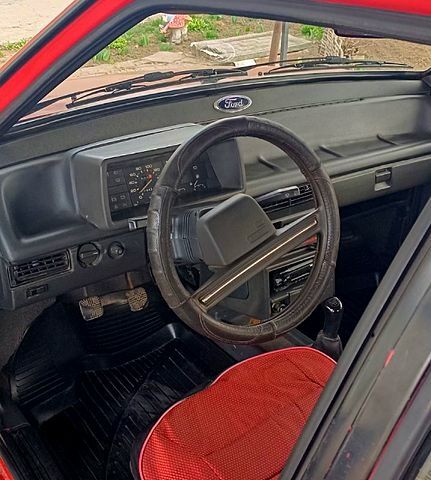 Красный ВАЗ 2109, объемом двигателя 15 л и пробегом 270 тыс. км за 800 $, фото 9 на Automoto.ua