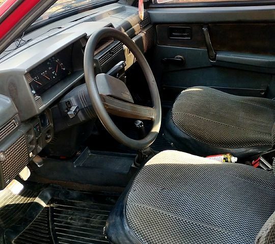 Червоний ВАЗ 2109, об'ємом двигуна 15 л та пробігом 100 тис. км за 999 $, фото 6 на Automoto.ua