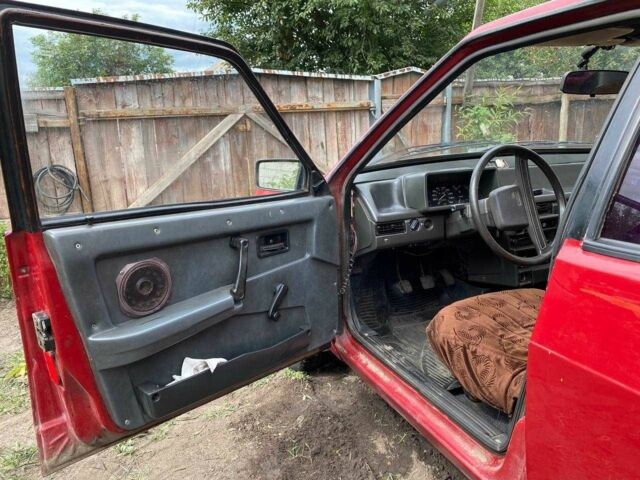 Красный ВАЗ 2109, объемом двигателя 1.3 л и пробегом 135 тыс. км за 950 $, фото 7 на Automoto.ua