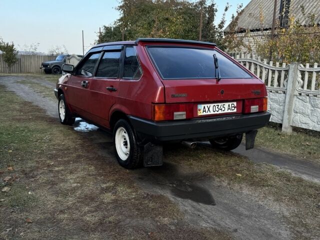 Красный ВАЗ 2109, объемом двигателя 1.5 л и пробегом 80 тыс. км за 1100 $, фото 2 на Automoto.ua