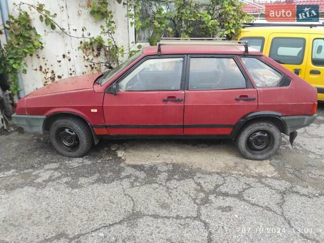 Красный ВАЗ 2109, объемом двигателя 0 л и пробегом 44 тыс. км за 1000 $, фото 1 на Automoto.ua