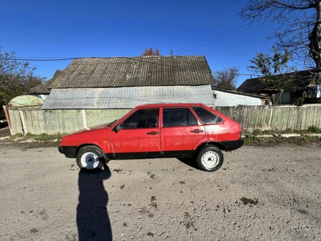 Красный ВАЗ 2109, объемом двигателя 1.5 л и пробегом 200 тыс. км за 850 $, фото 3 на Automoto.ua