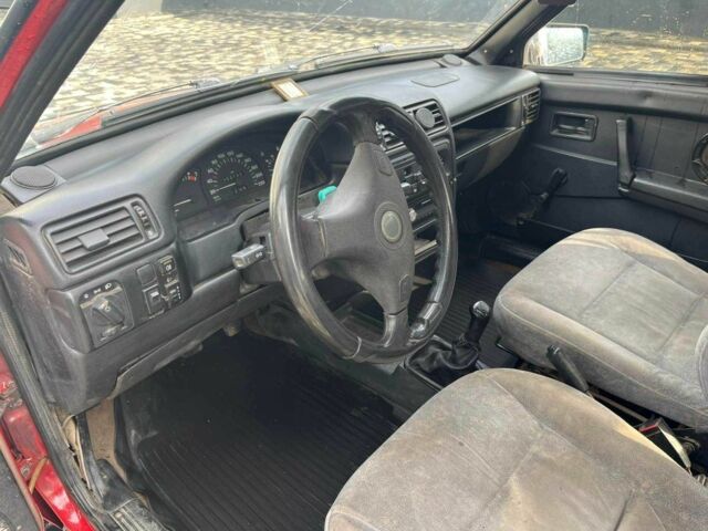 Красный ВАЗ 2109, объемом двигателя 1.3 л и пробегом 111 тыс. км за 850 $, фото 2 на Automoto.ua