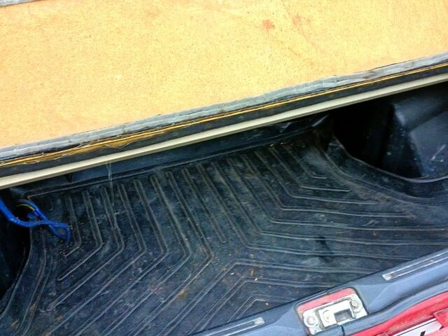 Красный ВАЗ 2109, объемом двигателя 1.3 л и пробегом 414 тыс. км за 1200 $, фото 9 на Automoto.ua