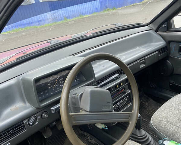 Красный ВАЗ 2109, объемом двигателя 1.5 л и пробегом 70 тыс. км за 750 $, фото 4 на Automoto.ua