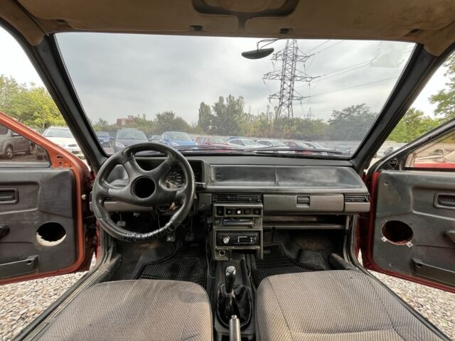 Красный ВАЗ 2109, объемом двигателя 1.3 л и пробегом 230 тыс. км за 550 $, фото 12 на Automoto.ua