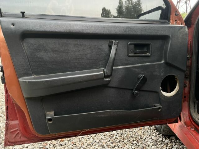 Красный ВАЗ 2109, объемом двигателя 1.3 л и пробегом 230 тыс. км за 550 $, фото 10 на Automoto.ua