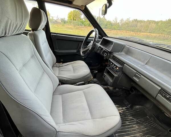 Красный ВАЗ 2109, объемом двигателя 1.5 л и пробегом 180 тыс. км за 1300 $, фото 5 на Automoto.ua