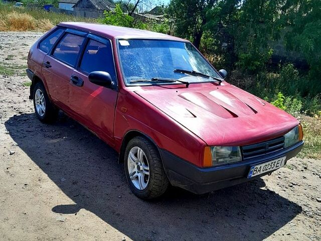 Красный ВАЗ 2109, объемом двигателя 1.5 л и пробегом 200 тыс. км за 900 $, фото 7 на Automoto.ua