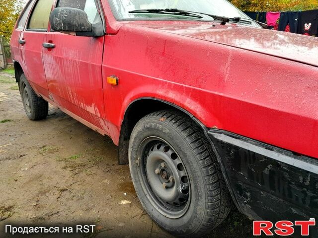 Красный ВАЗ 2109, объемом двигателя 1.5 л и пробегом 0 тыс. км за 850 $, фото 6 на Automoto.ua