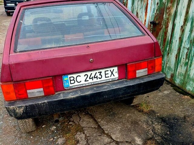 Красный ВАЗ 2109, объемом двигателя 1.3 л и пробегом 250 тыс. км за 300 $, фото 3 на Automoto.ua